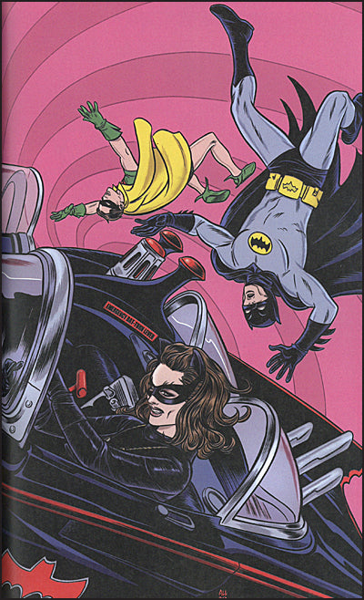 BATMAN '66 COMPENDIUM