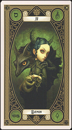 MYSTICAL WOMEN'S TAROT